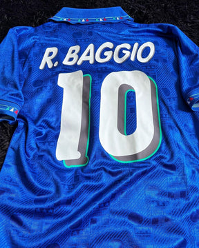 Italy 1994 Home Retro Shirt - R. Baggio #10