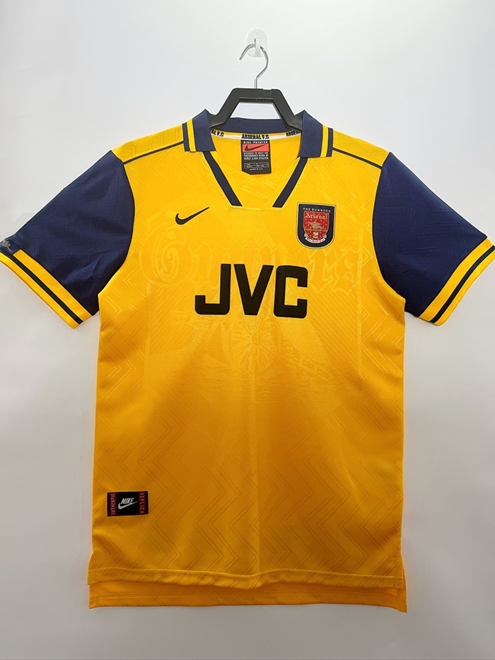 Arsenal 1996/97 Away Retro Shirt