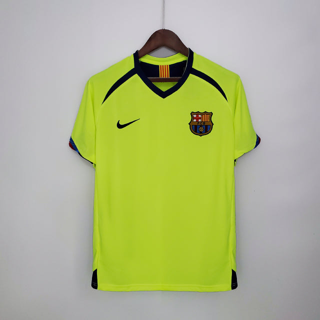 Retro Barcelona 06/07 Away Shirt